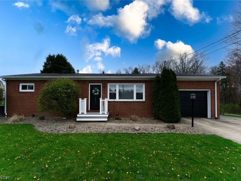 1363 Southeast Boulevard, Salem, OH 44460 Photo 1