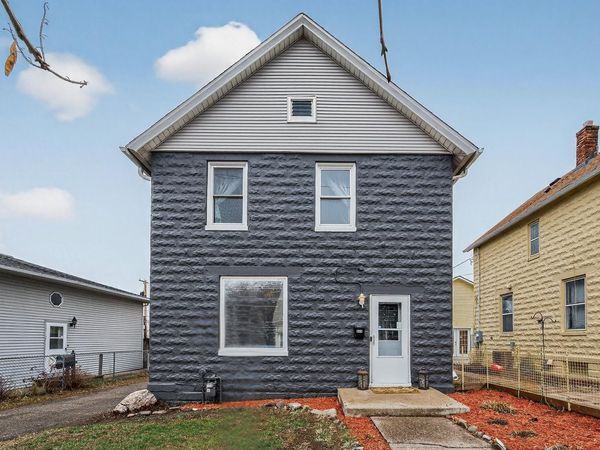 925 Western Avenue N, Saint Paul, MN 55117