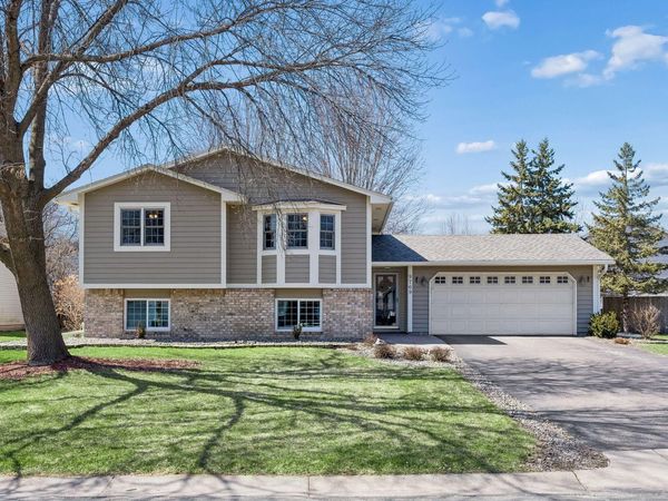 9769 Kirkwood Lane N, Maple Grove, MN 55369
