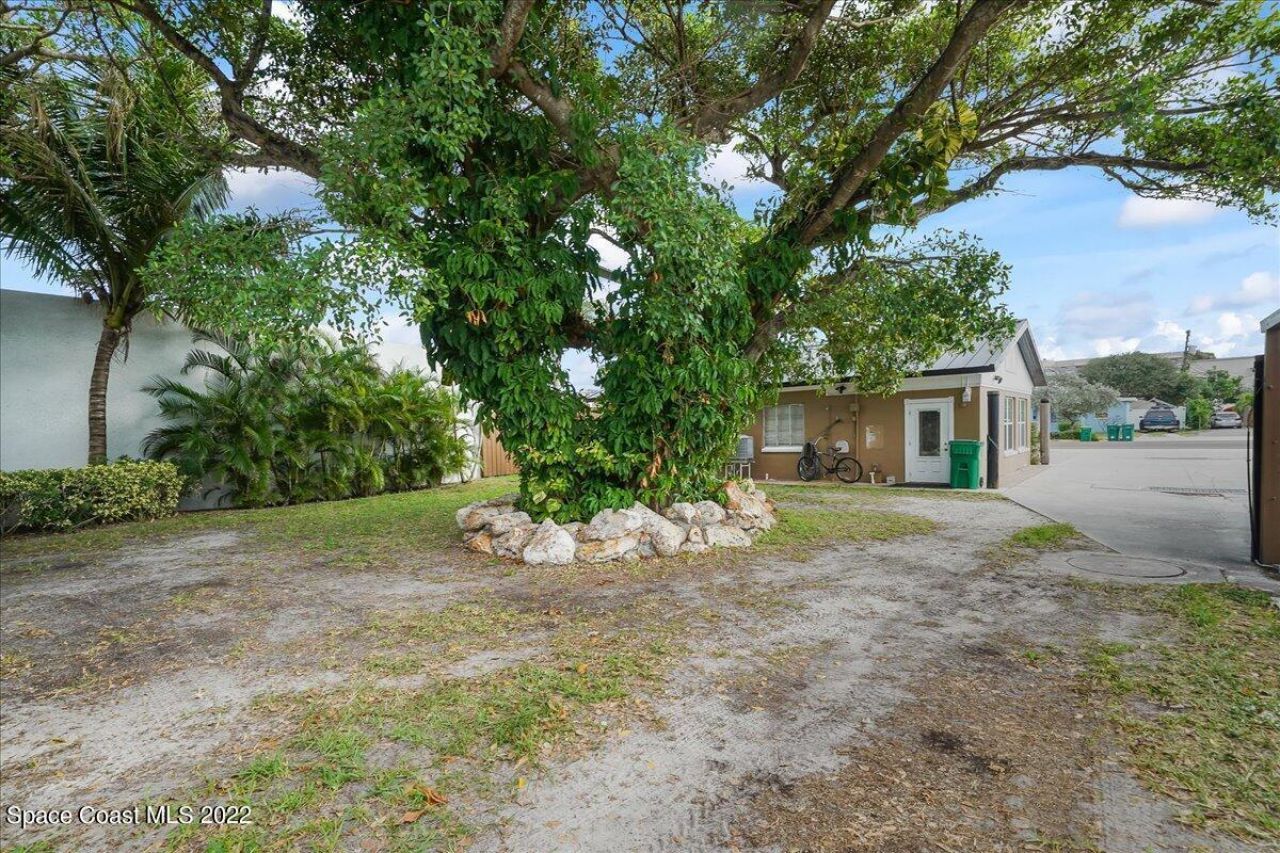 342 N Orlando Avenue, Unit Real Estat, Cocoa Beach, FL 32931 Photo