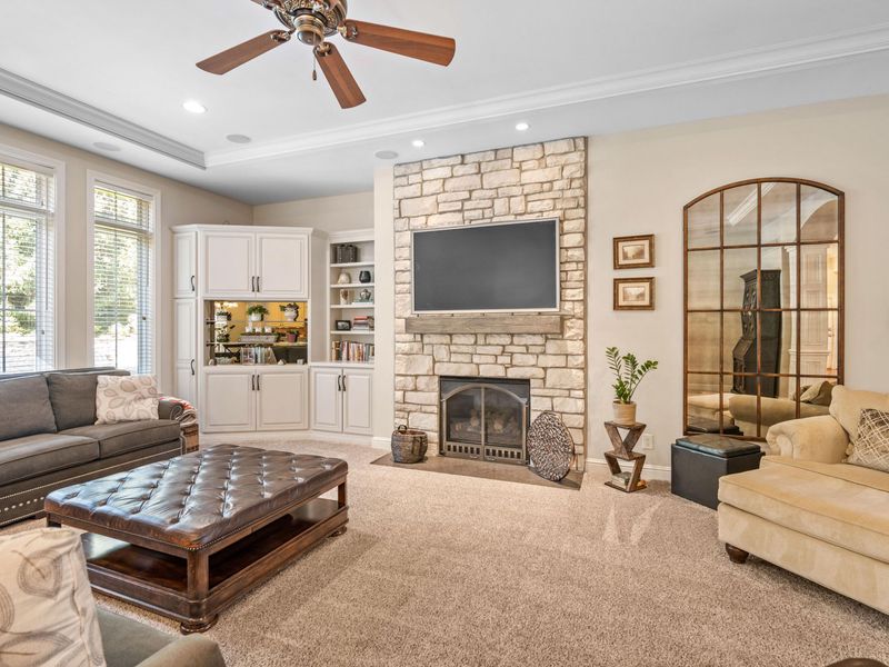 931 Squire Oaks Drive, Villa Hills, KY 41017 Photo 7