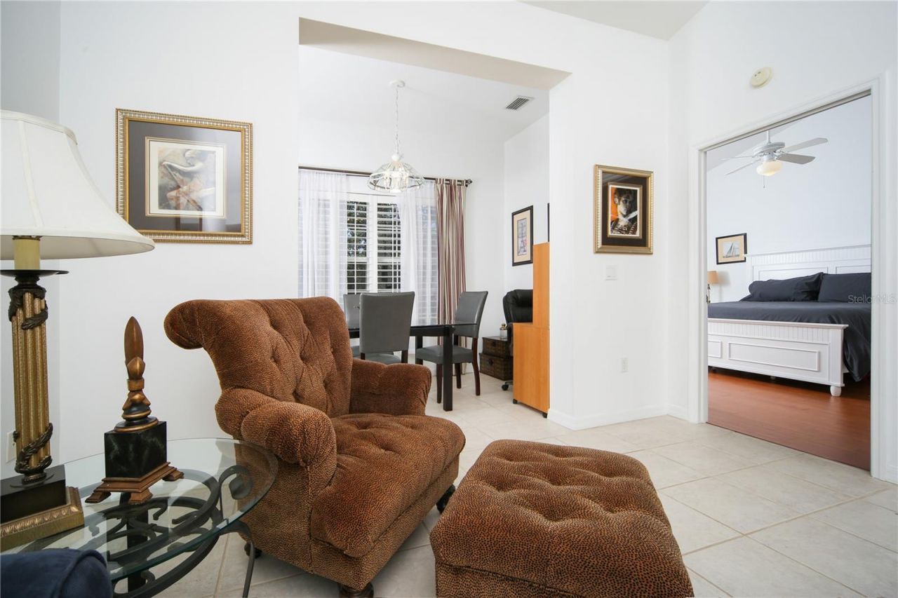 3702 54th Drive W, Unit 202, Bradenton, FL 34210 Photo