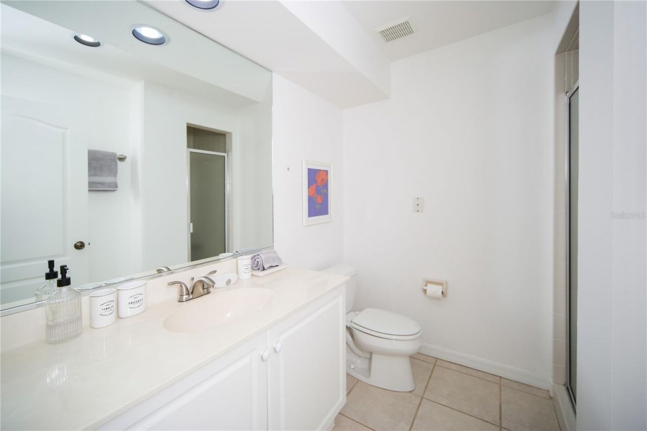 3702 54th Drive W, Unit 202, Bradenton, FL 34210 Photo