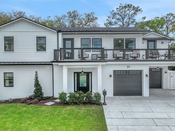 39 E PARK AVENUE, ST AUGUSTINE, FL 32084