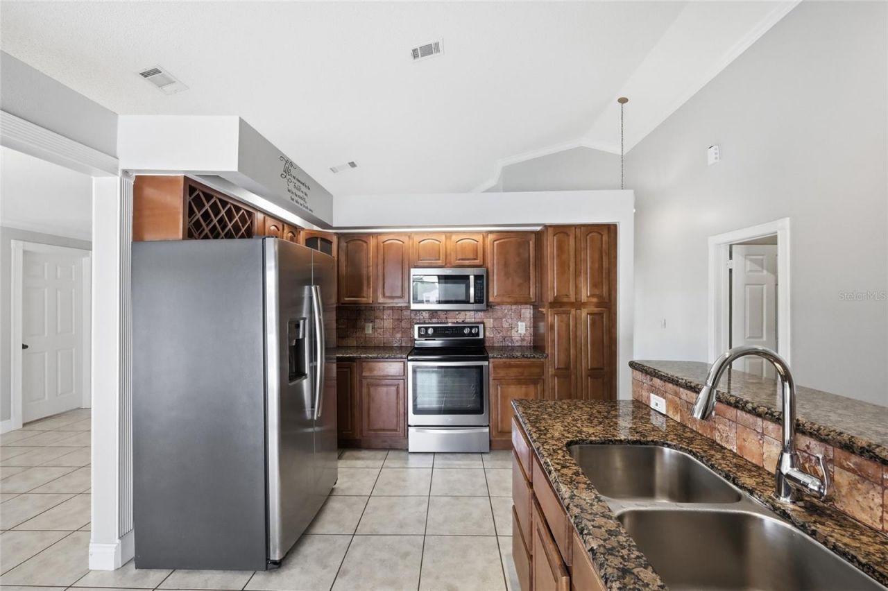 417 Rider Circle , Kissimmee, FL 34743 Photo