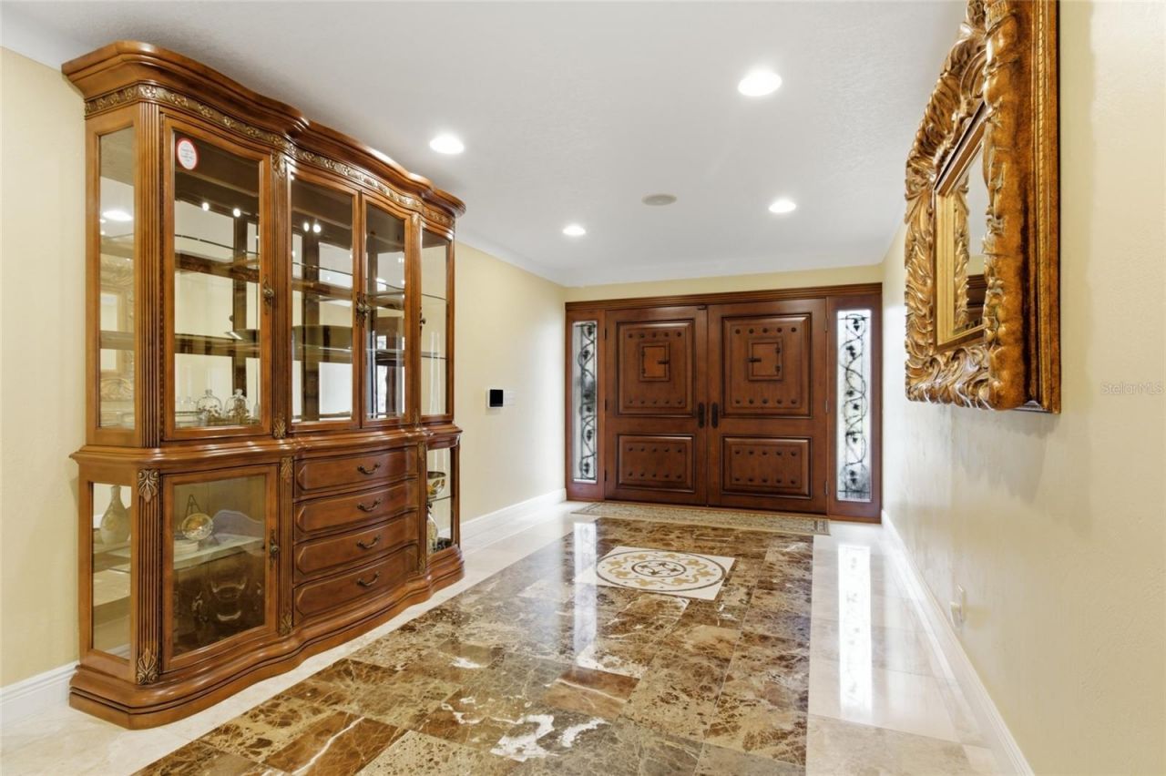 303 Sunny Lane, Belleair, FL 33756 Photo