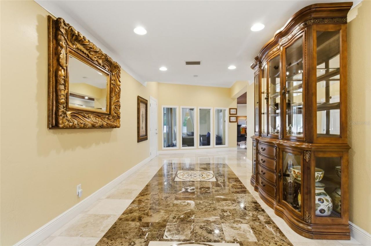 303 Sunny Lane, Belleair, FL 33756 Photo