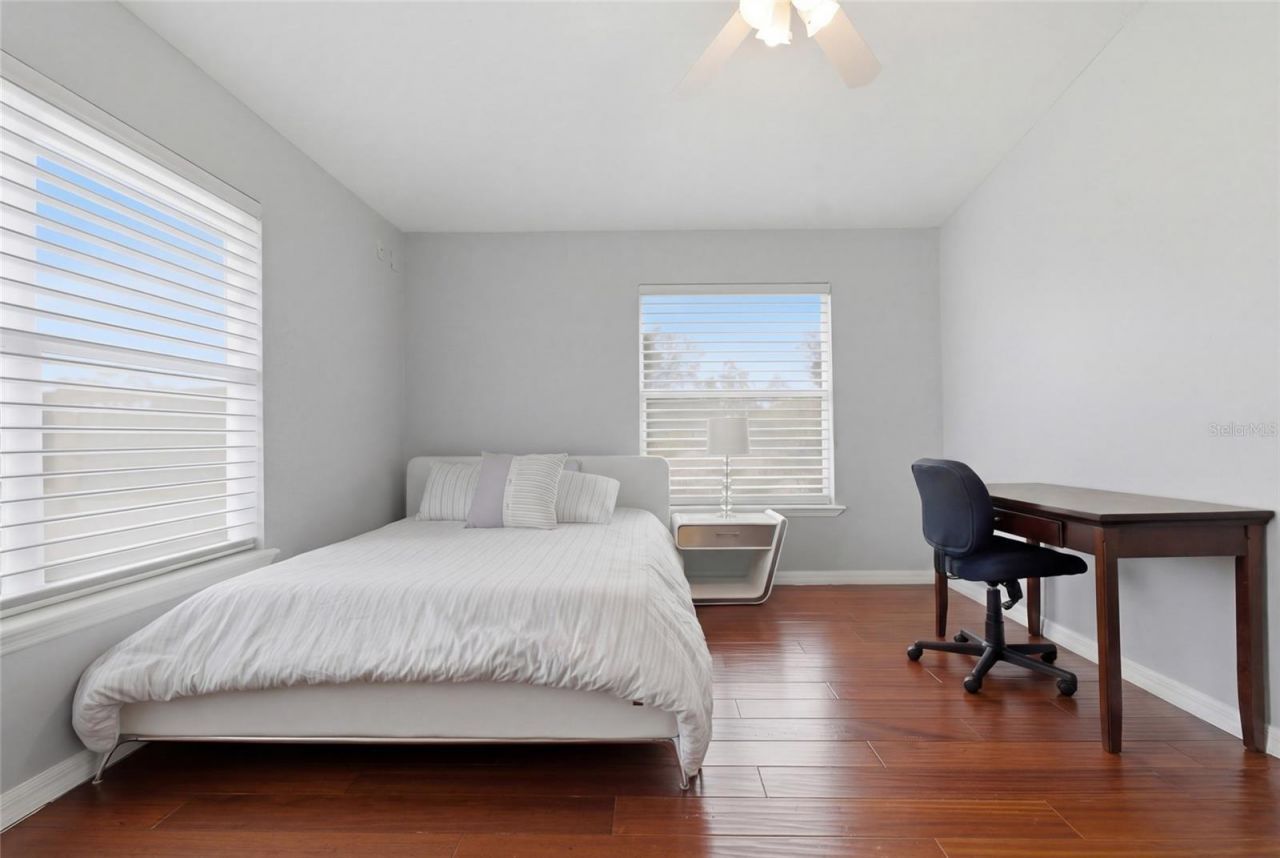 303 Sunny Lane, Belleair, FL 33756 Photo