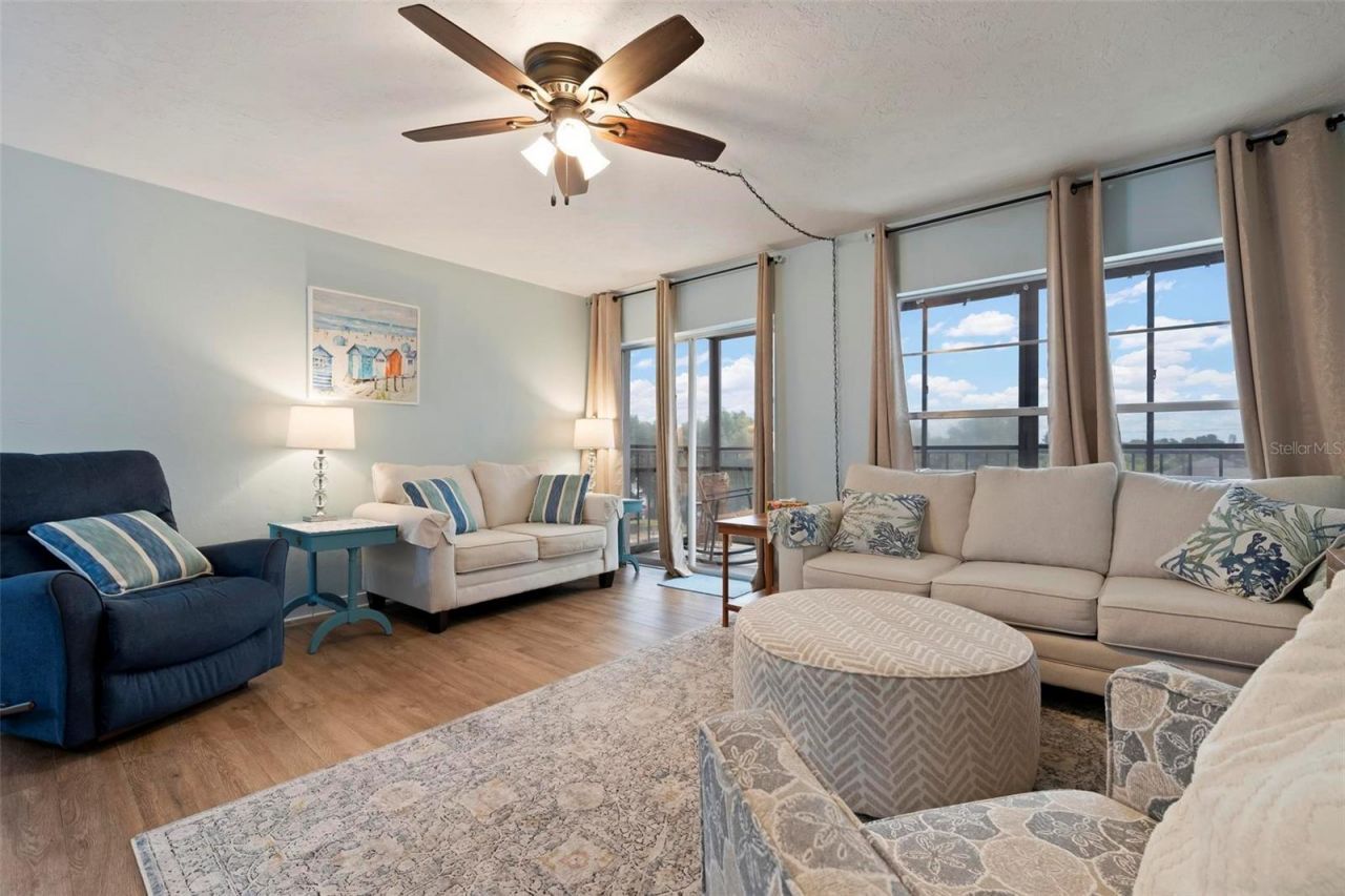 2901 26th Street W, Unit 303, Bradenton, FL 34205 Photo