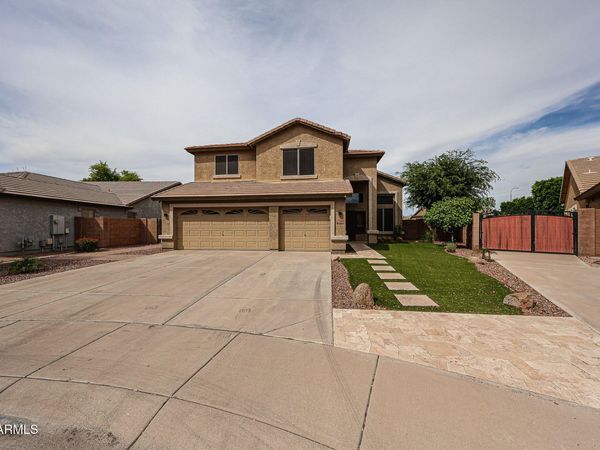 1960 E Springfield Place, Chandler, AZ 85286