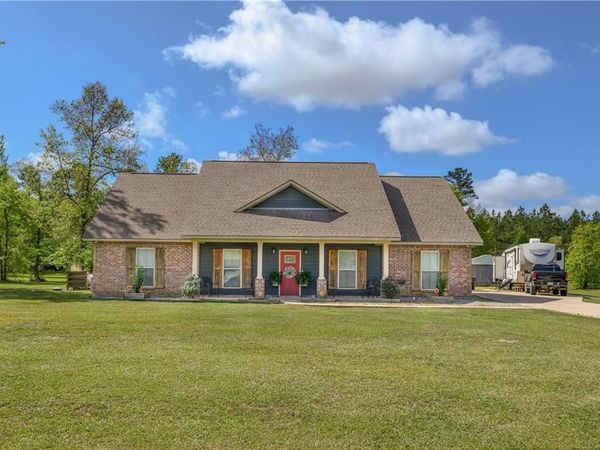 143 SHADY CREST Avenue, Deville, LA 71328