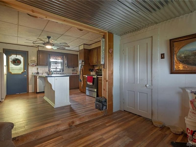 6184 Hanley Road, Jefferson Township, OH 45335 Photo 13