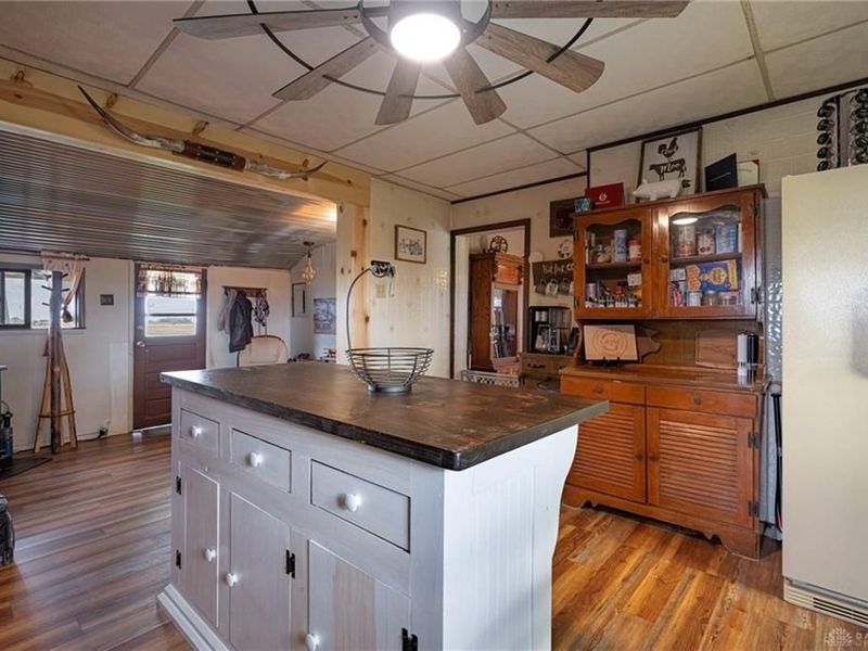 6184 Hanley Road, Jefferson Township, OH 45335 Photo 4