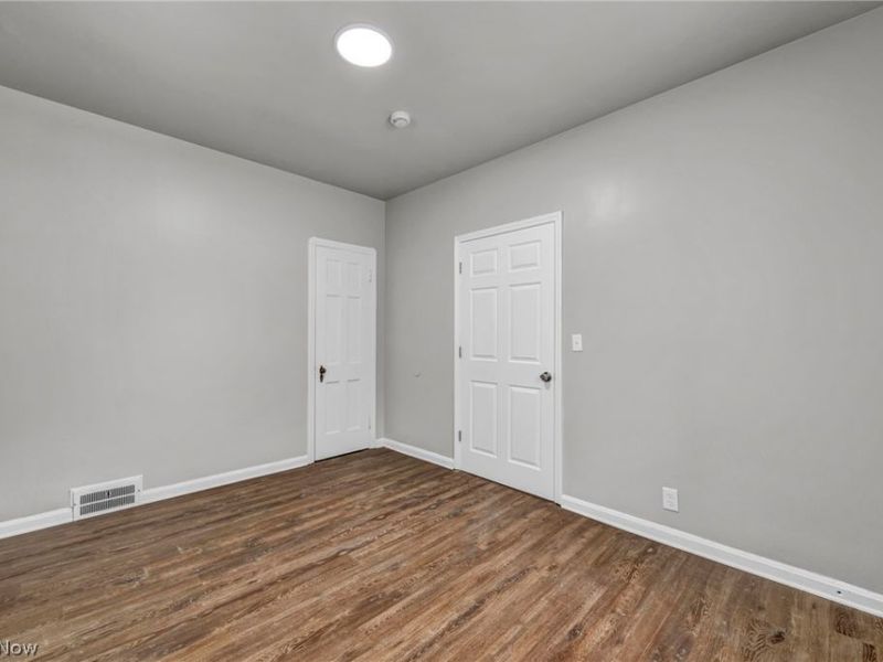 6610 Clark Avenue, Cleveland, OH 44102 Photo 10