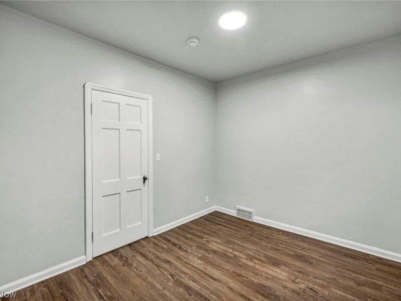 6610 Clark Avenue, Cleveland, OH 44102 Photo 14