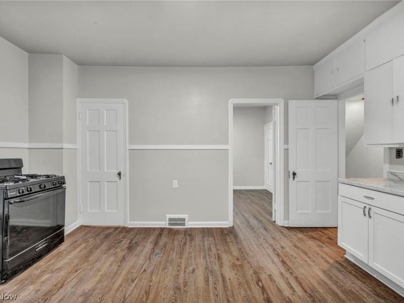 6610 Clark Avenue, Cleveland, OH 44102 Photo 16