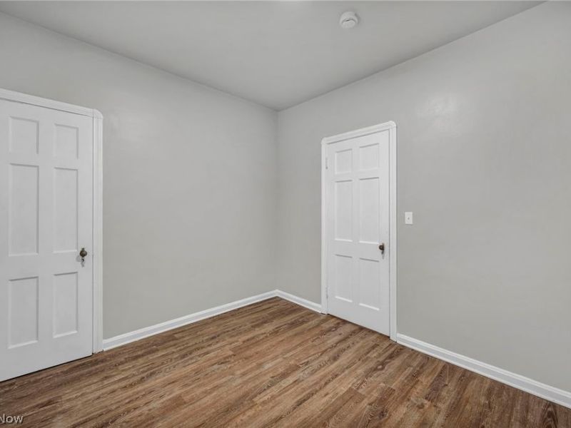 6610 Clark Avenue, Cleveland, OH 44102 Photo 21