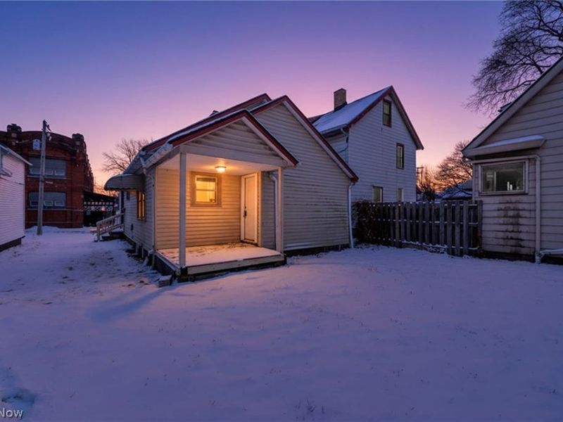 6610 Clark Avenue, Cleveland, OH 44102 Photo 32