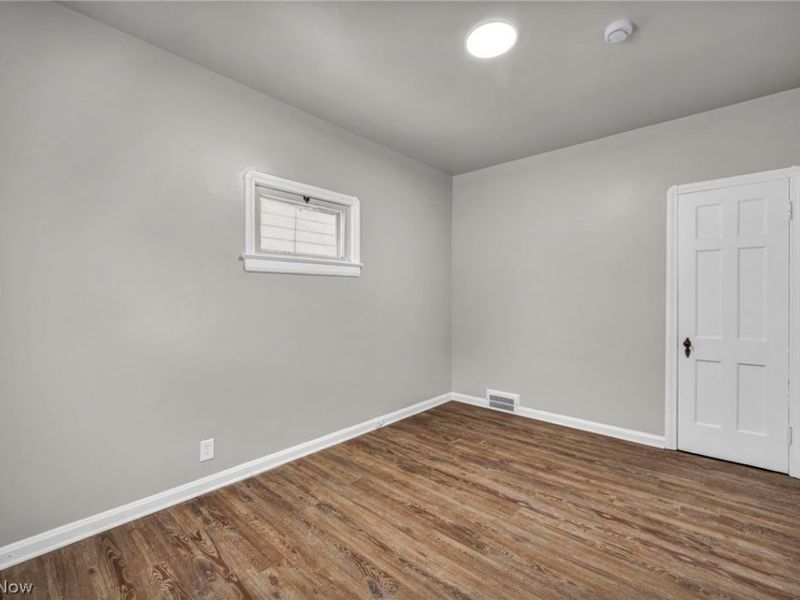 6610 Clark Avenue, Cleveland, OH 44102 Photo 9