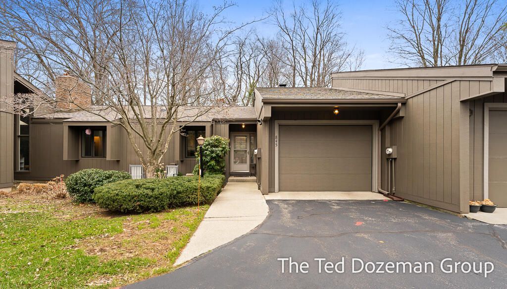 845 Brook Village Court, Holland, MI 49423 Main Photo