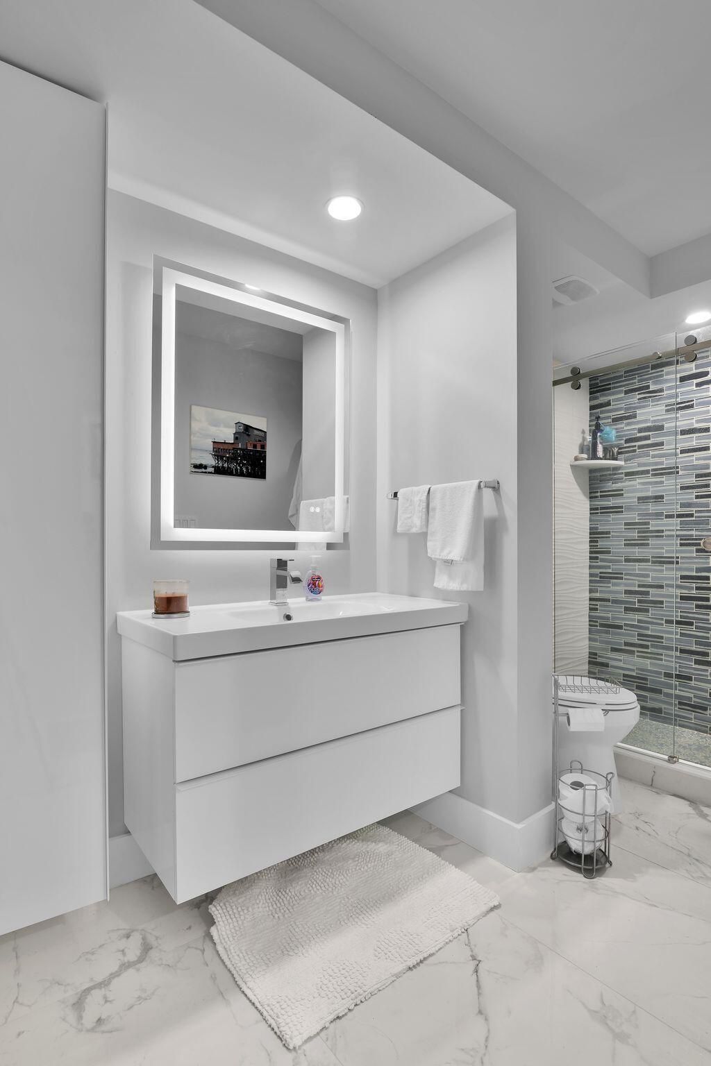 859 Jeffery St, Unit 202, Boca Raton, FL 33487 Photo