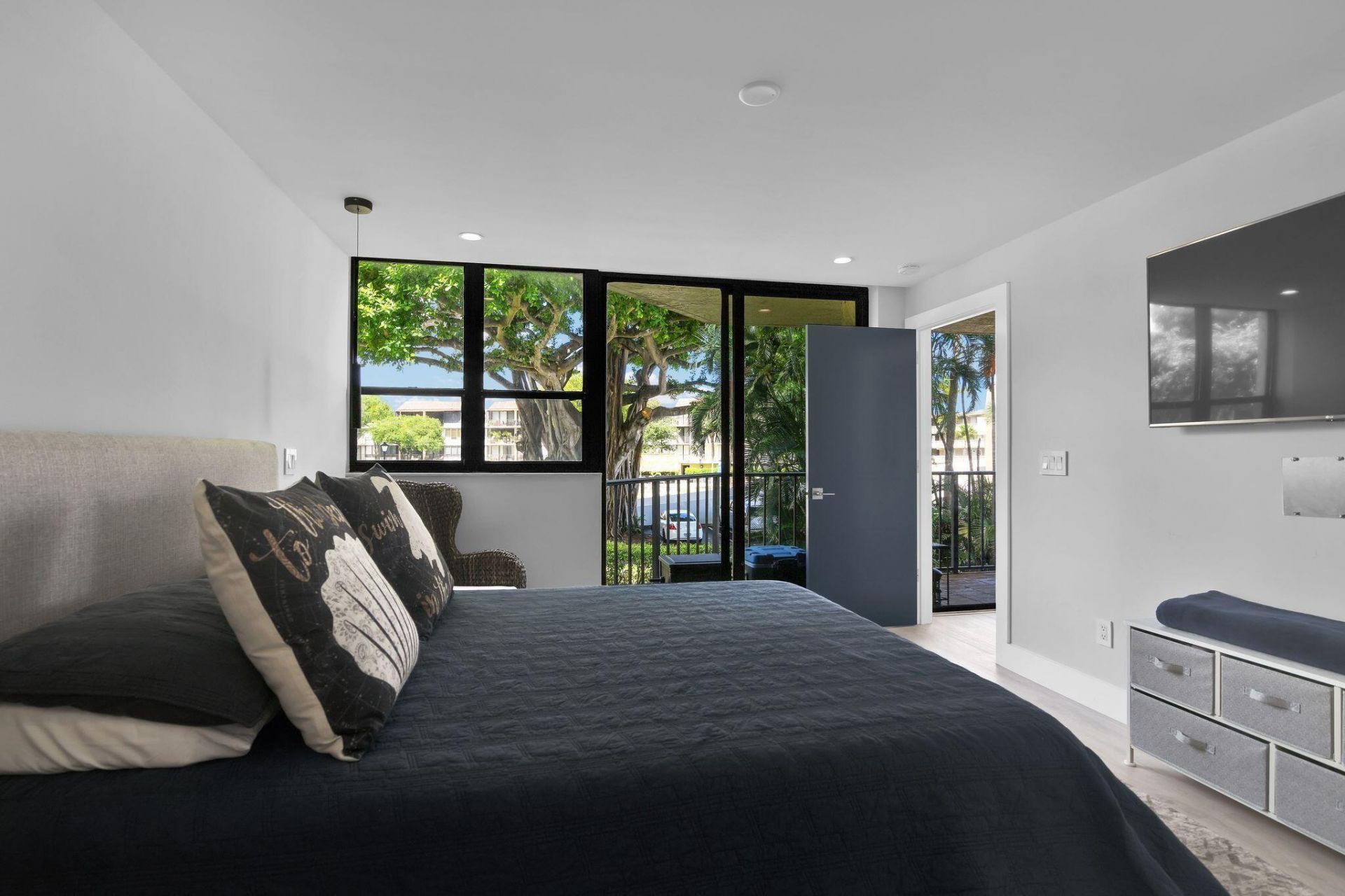 859 Jeffery St, Unit 202, Boca Raton, FL 33487 Photo