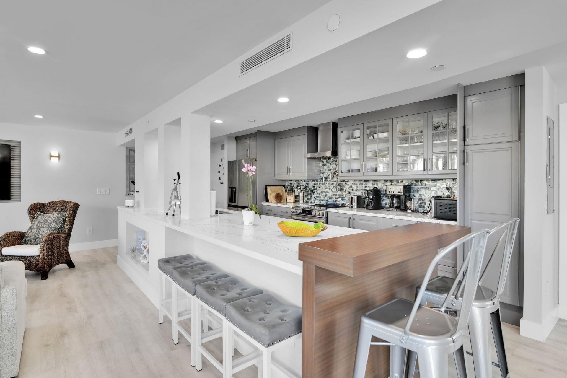 859 Jeffery St, Unit 202, Boca Raton, FL 33487 Photo