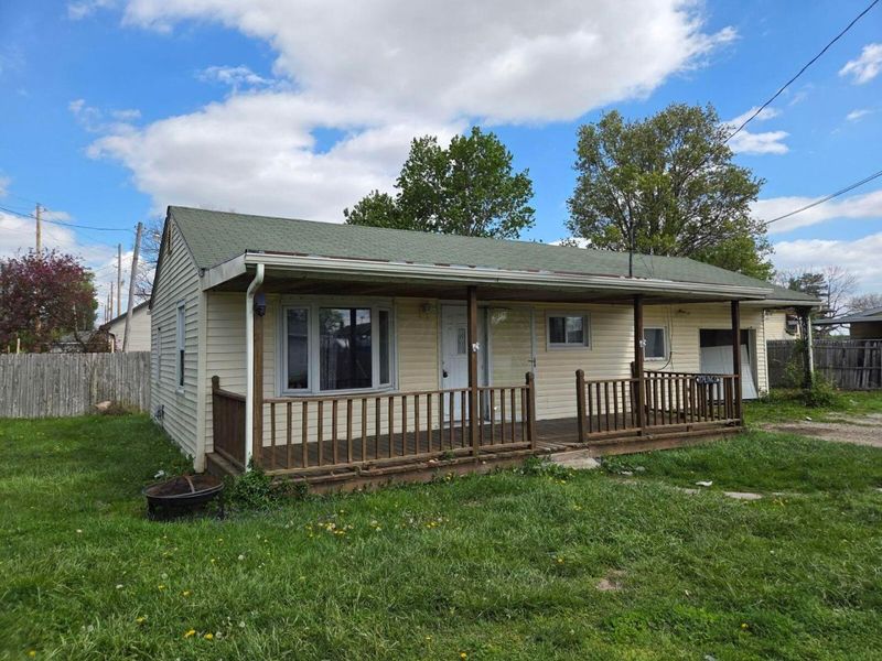 317 Long Street, Unit 12, Ashville, OH 43103 Photo 1