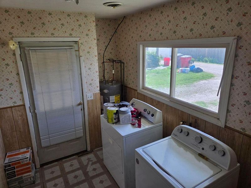 317 Long Street, Unit 12, Ashville, OH 43103 Photo 12