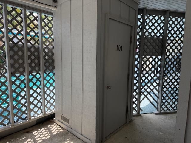 1429 N Waccamaw Dr. Photo 23