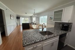 1429 N Waccamaw Dr. photo 4