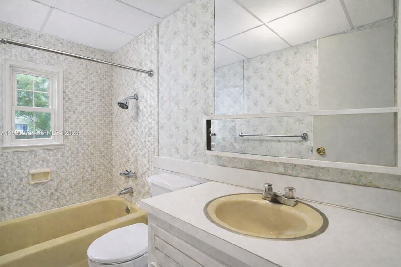 1225 NE 124th St, Unit 49C, North Miami, FL 33161 Photo