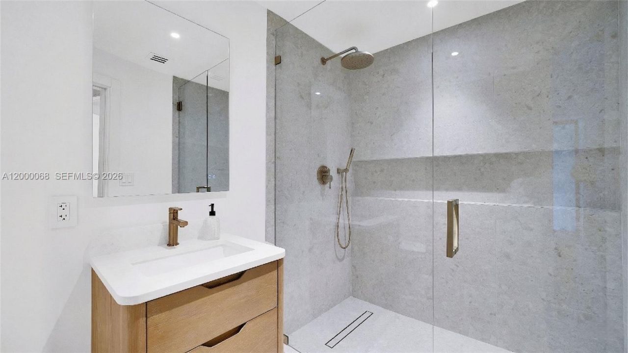 12600 Ixora Rd, North Miami, FL 33181 Photo