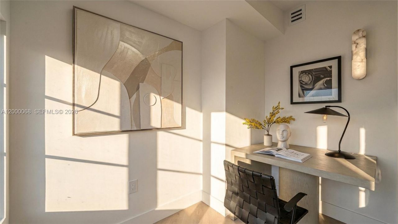 12600 Ixora Rd, North Miami, FL 33181 Photo