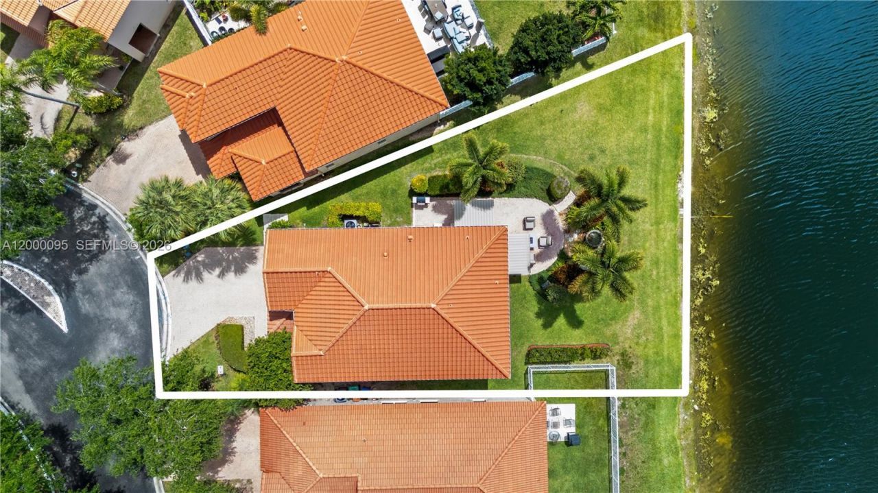 3844 NW 63rd Ter, Coral Springs, FL 33067 Photo