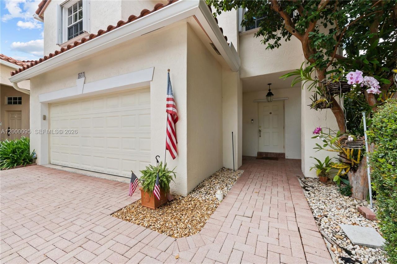 3844 NW 63rd Ter, Coral Springs, FL 33067 Photo