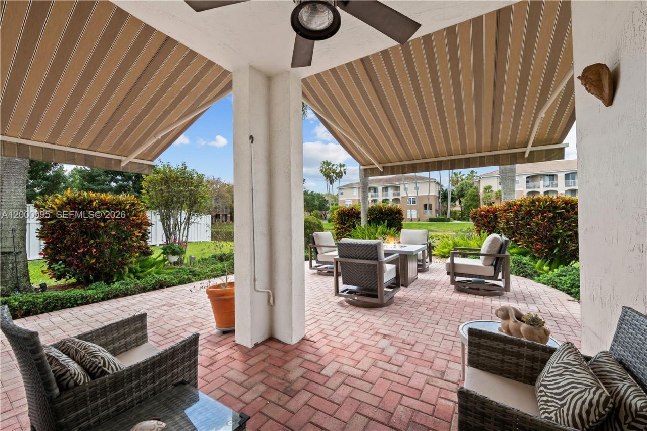 3844 NW 63rd Ter, Coral Springs, FL 33067 Photo