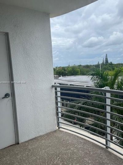Please Call For Address, Unit 409, Hollywood, FL 33020 Photo