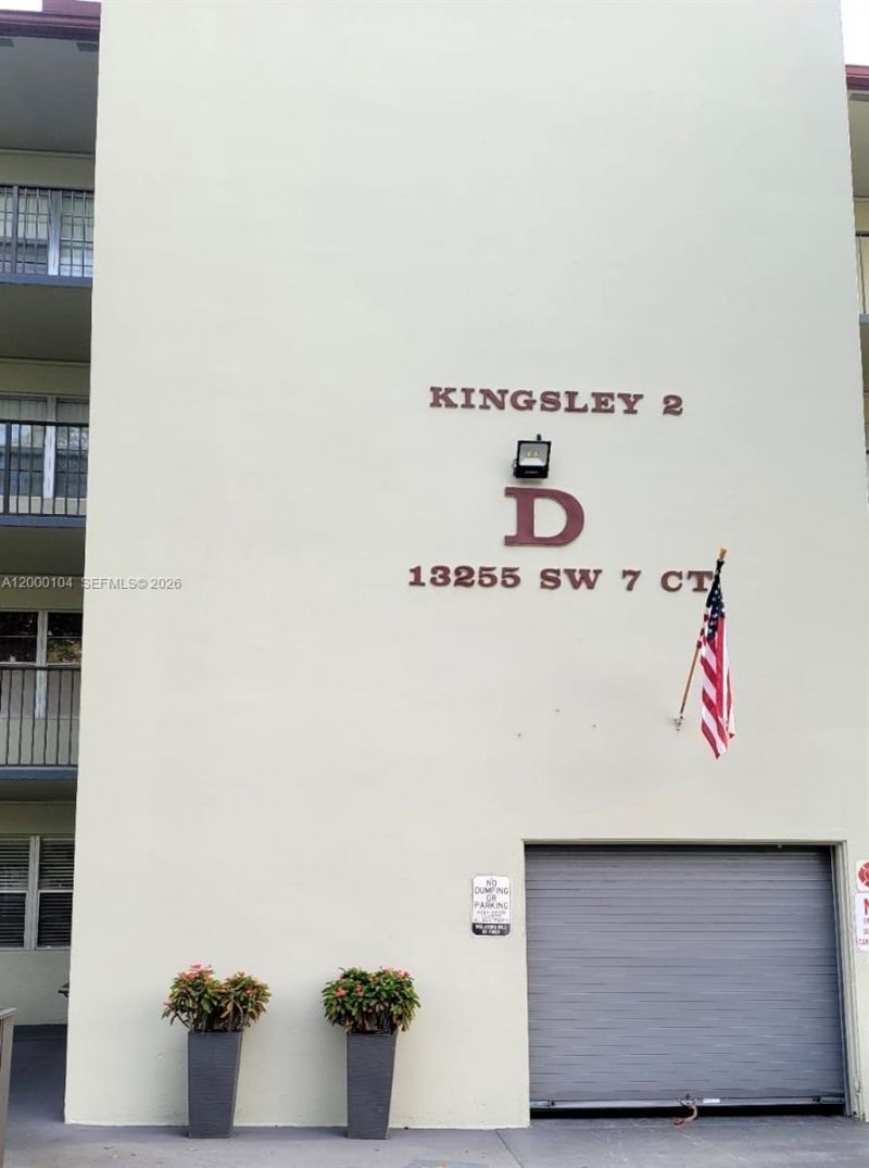 13255 SW 7th Ct, Unit 203D, Pembroke Pines, FL 33027 Photo