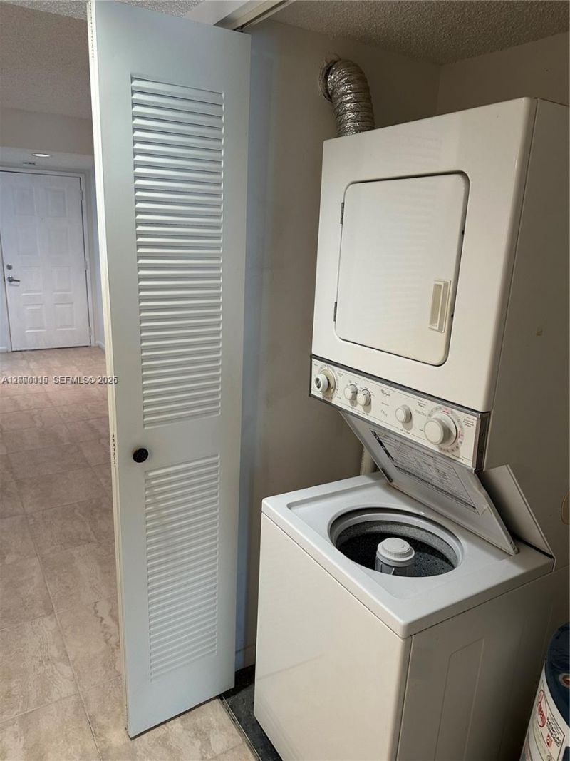 800 SW 137th Ave, Unit 404G, Pembroke Pines, FL 33027 Photo