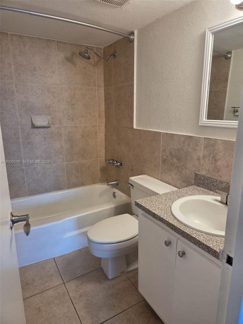 1800 Sans Souci Blvd, Unit 217, North Miami, FL 33181 Photo