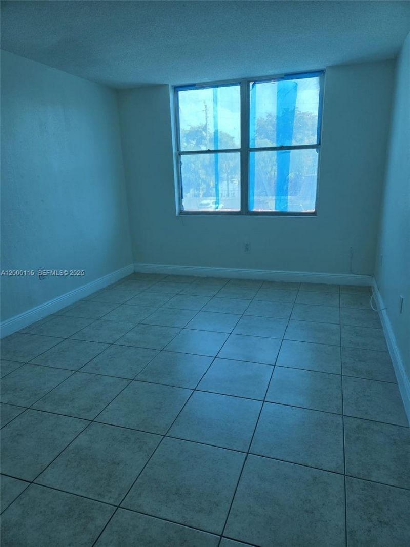 1800 Sans Souci Blvd, Unit 217, North Miami, FL 33181 Photo