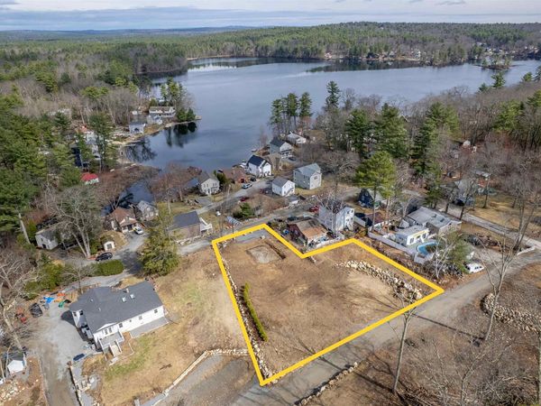 4 Andover Street, Pelham, NH 03076