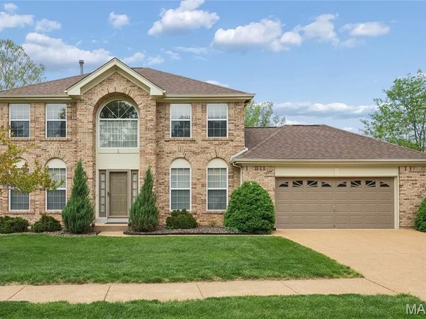 1661 Praise Boulevard, Fenton, MO 63026