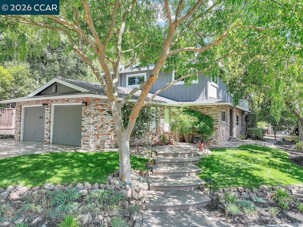 261 Appalachian Drive, Martinez, CA 94553 Main Photo