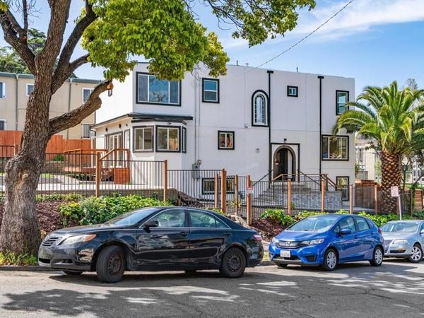 252 Euclid Avenue, Oakland, CA 94610