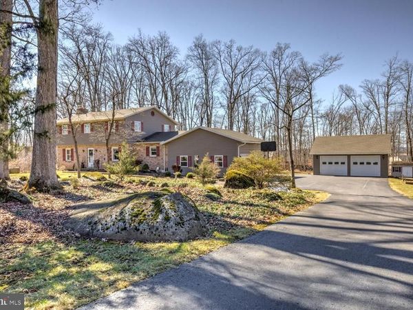 1361 WOODLAND CIRCLE , DENVER, PA 17517