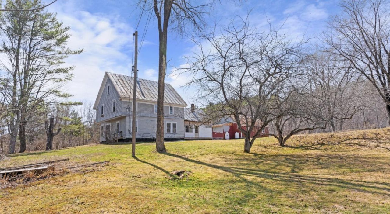 328 Town Farm Road, Farmington, ME 04938 Main Photo