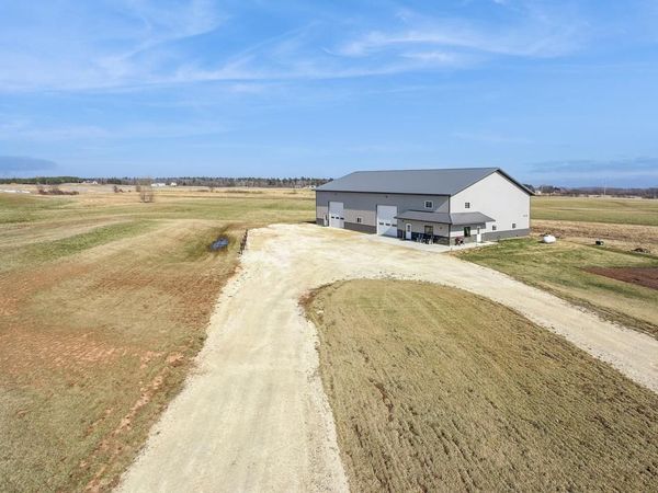 6219 ASPEN ROAD, Reedsville, WI 54230