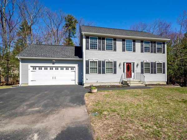 69 Falcon Ridge Road, Milford, NH 03055